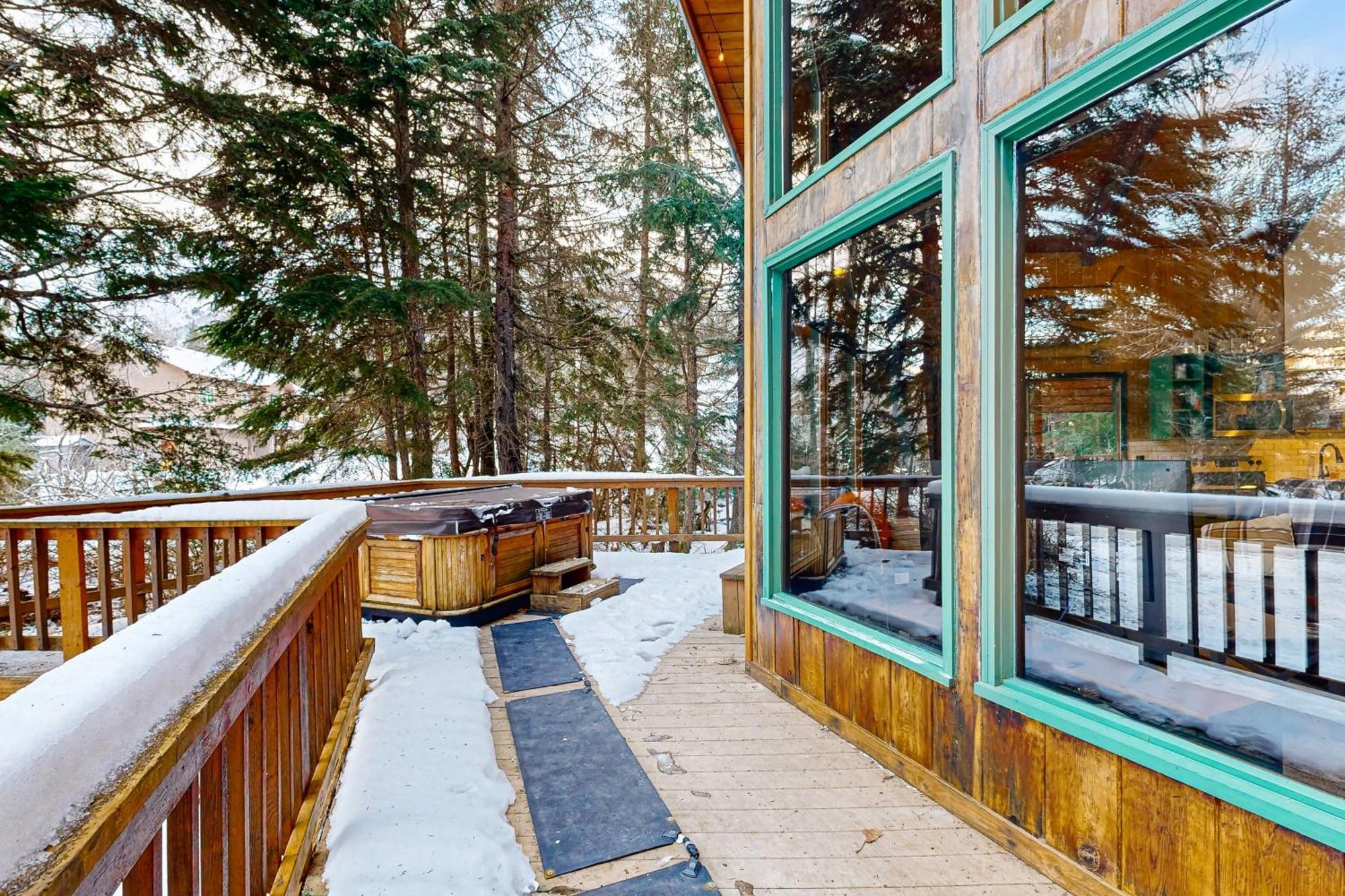 Kelly'S Chalet Girdwood Exteriör bild